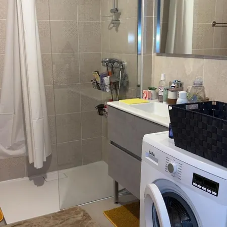 Charming 2 Garden Level With Garage * Annemasse
